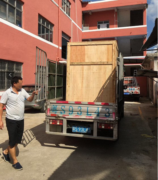 小型熱熔鉆孔機出貨江蘇常州！